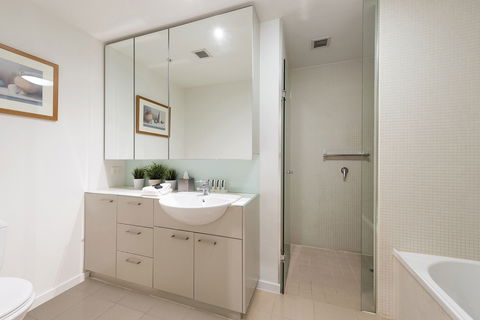 DPC New Quay - ACT Tourism 5