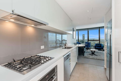 Arise Brisbane Skytower - ACT Tourism 12