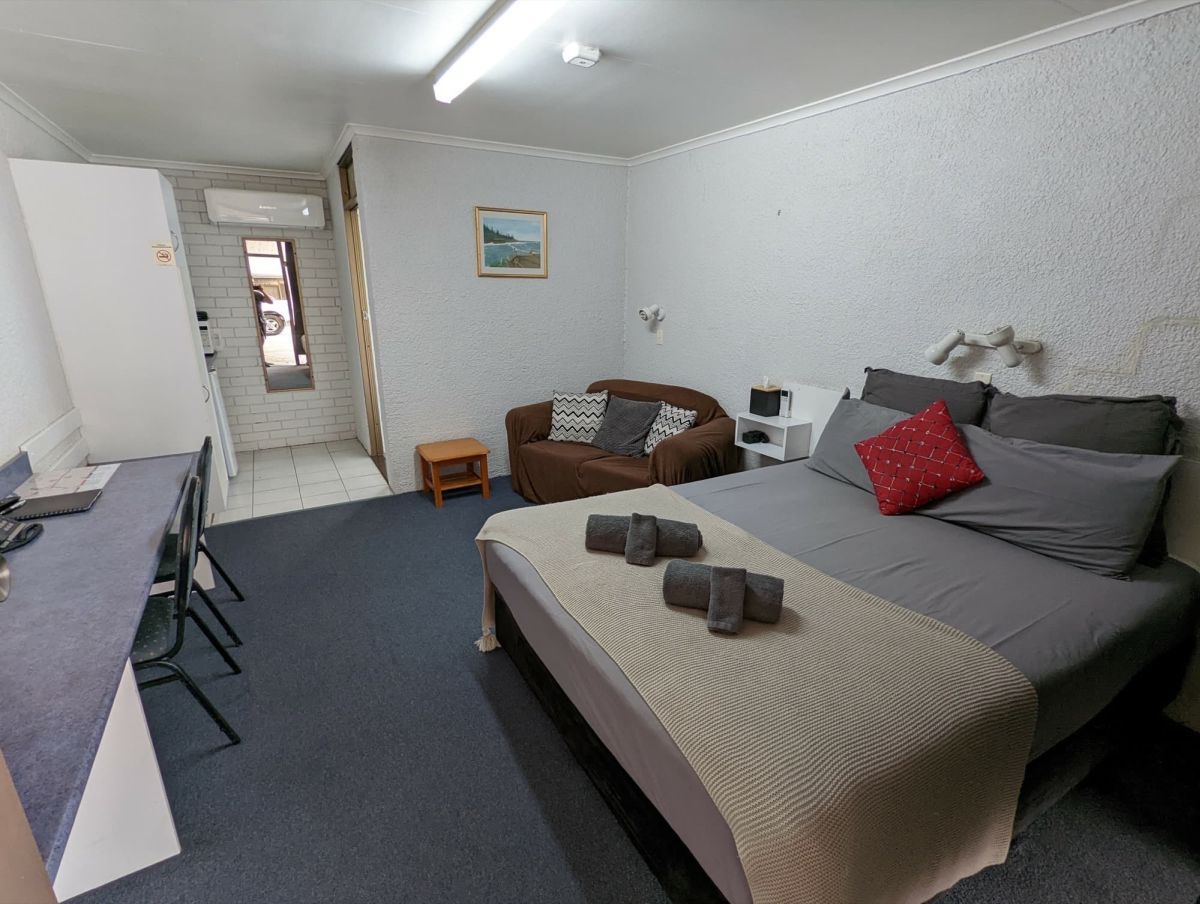 Augathella QLD ACT Tourism