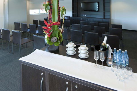 Jephson Hotel - ACT Tourism 9