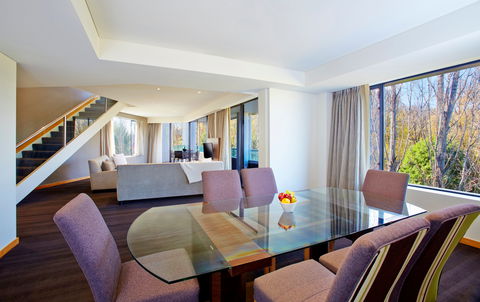 Crowne Plaza Canberra - ACT Tourism 13