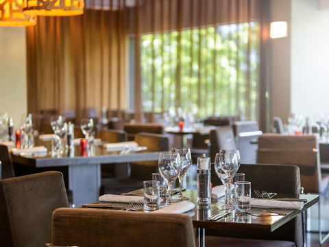 Novotel Canberra - ACT Tourism 1