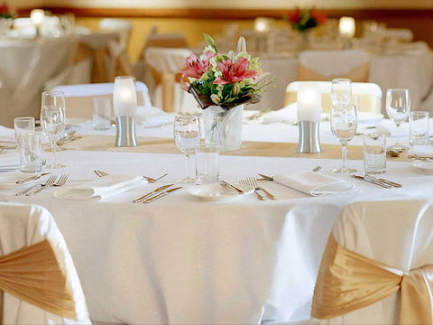 Novotel Canberra - ACT Tourism 6