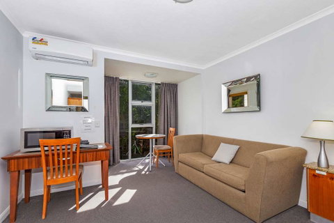 Quality Inn Airport Heritage - ACT Tourism 0