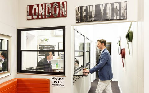 Airport Hotel Sydney - ACT Tourism 1