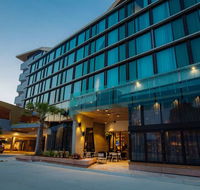 Eatons Hill Hotel - ACT Tourism