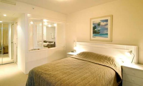 Mantra Broadbeach on the Park - ACT Tourism 8