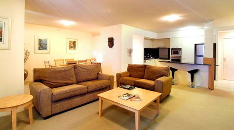 Mantra Broadbeach on the Park - ACT Tourism 9