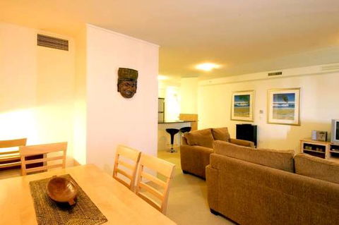 Mantra Broadbeach on the Park - ACT Tourism 10