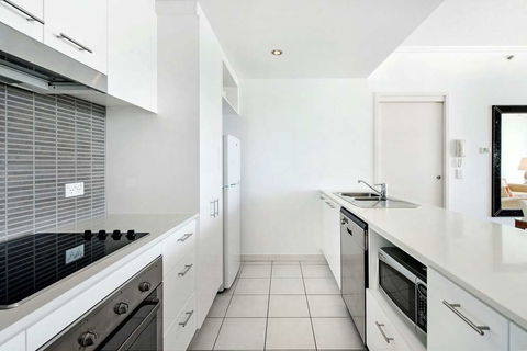 ULTIQA Freshwater Point Resort - ACT Tourism 8