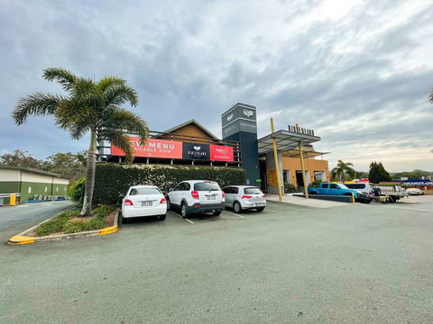 Nightcap at Hinterland Hotel - ACT Tourism 0