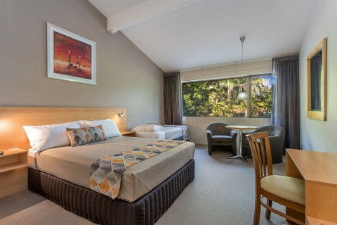 The Airport International Motel - ACT Tourism 9