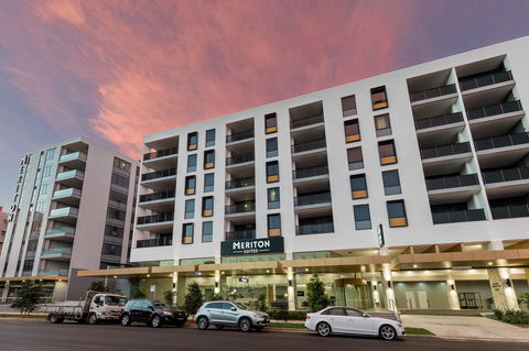 Meriton Suites Sydney Airport - ACT Tourism 1