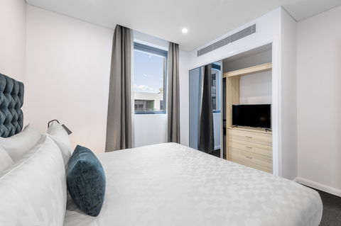 Meriton Suites Sydney Airport - ACT Tourism 12