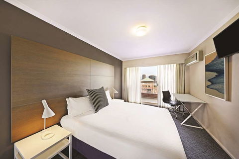 Adina Apartment Hotel Sydney Surry Hills - ACT Tourism 10