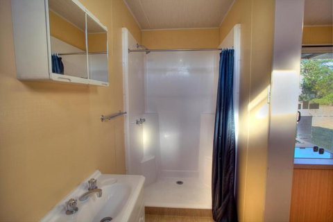 Discovery Parks Blackwater - ACT Tourism 4