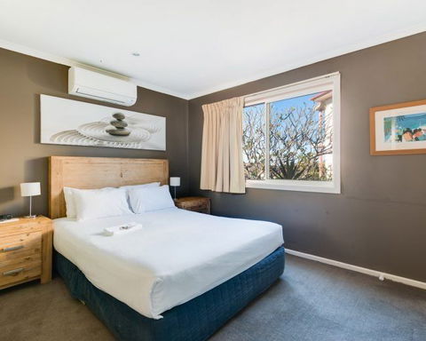 Aqualuna Beach Resort - ACT Tourism 2