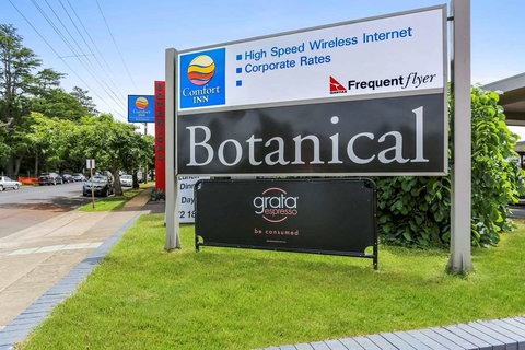 Comfort Inn Botanical - ACT Tourism 0