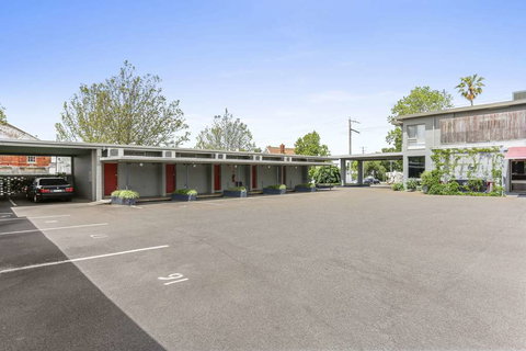 Comfort Inn Botanical - ACT Tourism 2