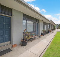 Hamilton Lakeside Motel - ACT Tourism