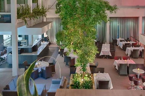 Mantra Pavilion Hotel Wagga Wagga - ACT Tourism 0