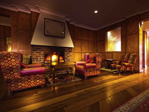 Mercure Canberra Hotel - ACT Tourism 1