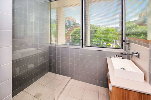 Clarion Hotel Townsville - ACT Tourism 8