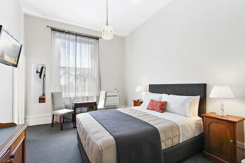 The Riversleigh - ACT Tourism 6