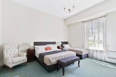 The Riversleigh - ACT Tourism 9