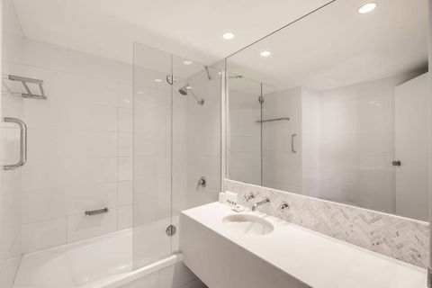 Vibe Hotel Sydney - ACT Tourism 14