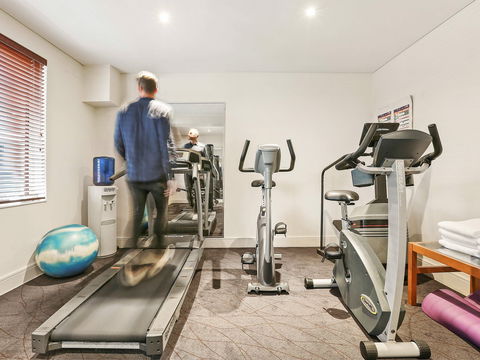 Hotel Ibis World Square - ACT Tourism 12