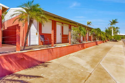 Econo Lodge Karratha - ACT Tourism 5