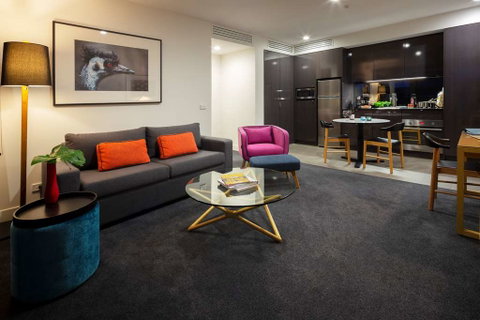 East Hotel - ACT Tourism 8