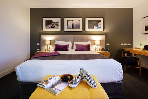 East Hotel - ACT Tourism 10