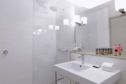 QT Canberra - ACT Tourism 5