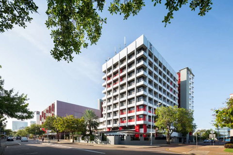 H on Smith Hotel - ACT Tourism 1