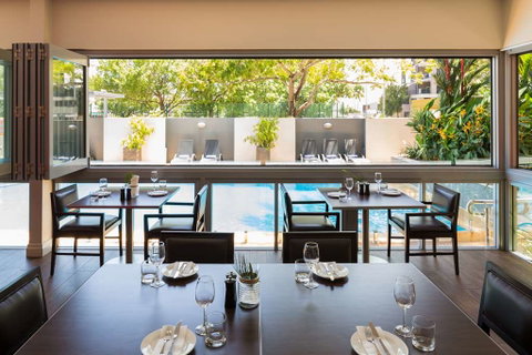 H on Smith Hotel - ACT Tourism 10