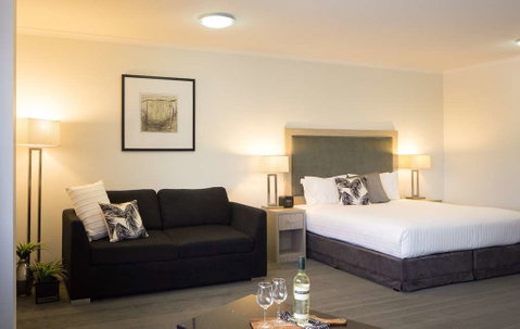 H on Smith Hotel - ACT Tourism 15