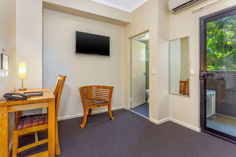 Quality Hotel Darwin Airport - ACT Tourism 10