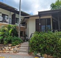Palms City Resort - ACT Tourism