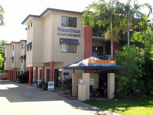 Nautilus Holiday Apartments - ACT Tourism 0