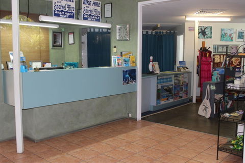 Kellys Beach Resort - ACT Tourism 1