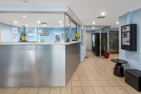 Nesuto Chippendale Sydney Apt Hotel - ACT Tourism 1