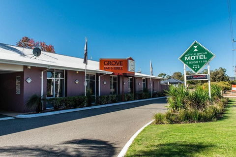 Wattle Grove Motel - ACT Tourism 0