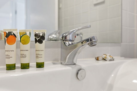 Astra Apartments Parramatta - ACT Tourism 1