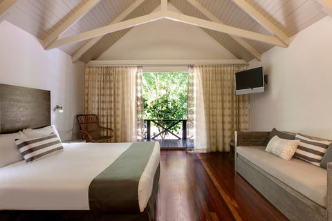 Hamilton Island Palm Bungalows - ACT Tourism 0