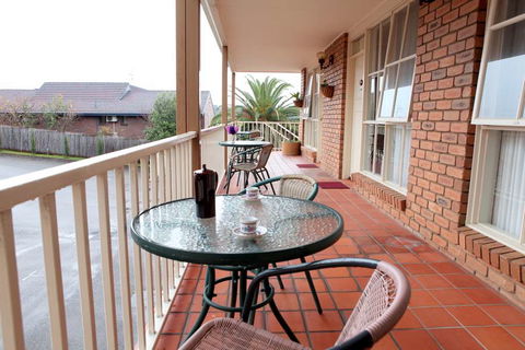Summerhill Motor Inn - ACT Tourism 2
