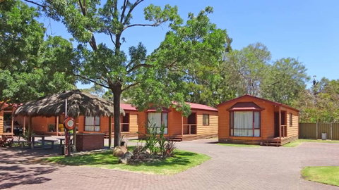 Adelaide Caravan Park - ACT Tourism 0