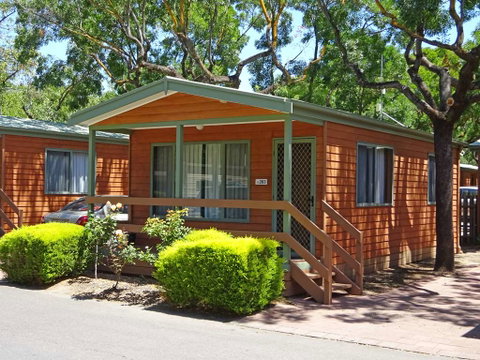Adelaide Caravan Park - ACT Tourism 1