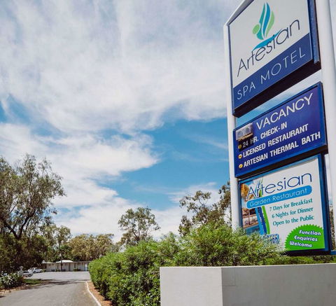 Artesian Spa Motor Inn - ACT Tourism 0